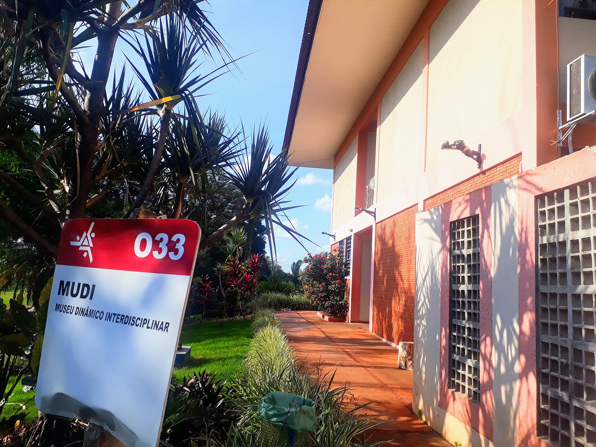 Museu Dinâmico Interdisciplinar da Universidade Estadual de Maringá