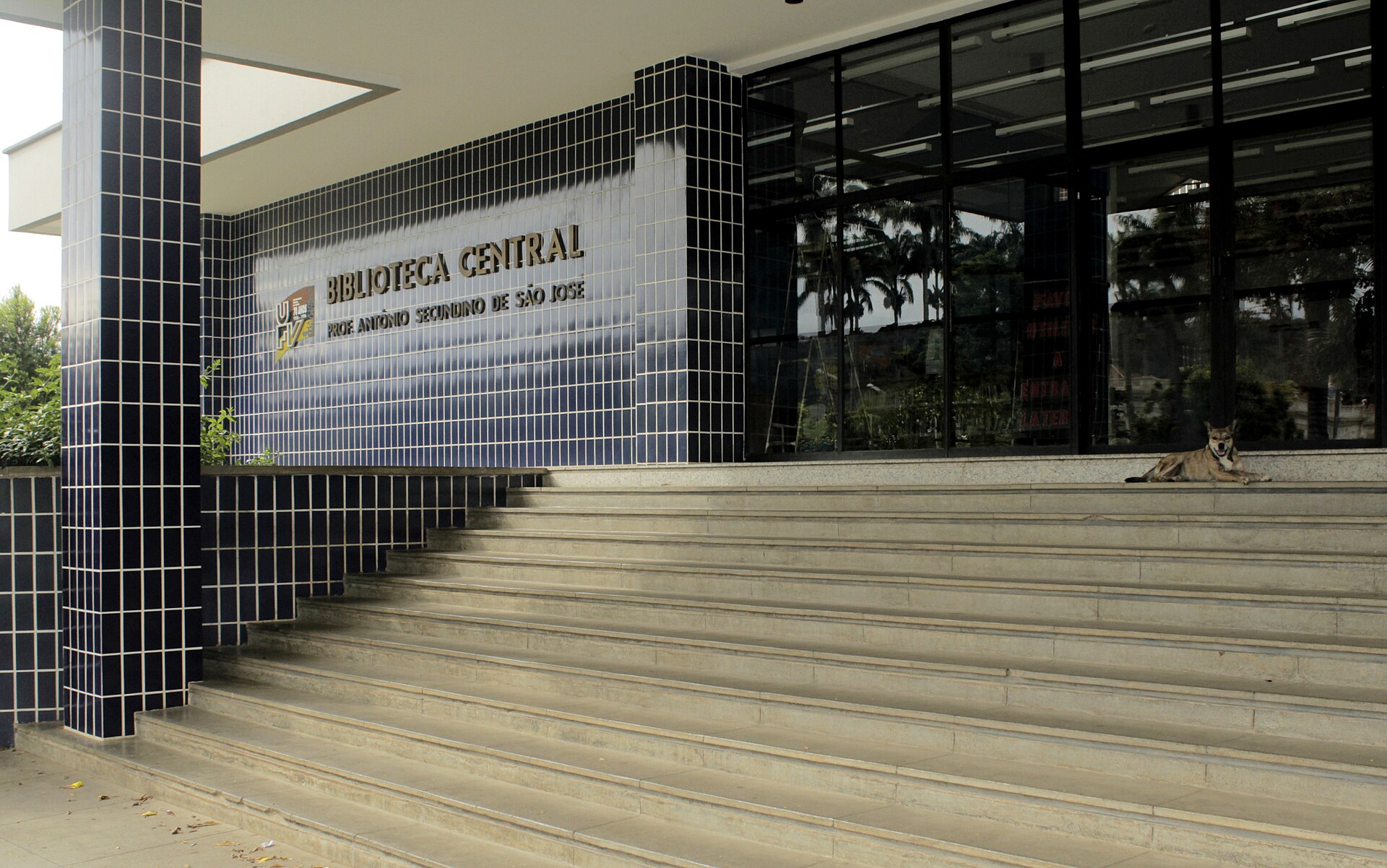 Imagem institucional relacionada à UNIVERSIDADE