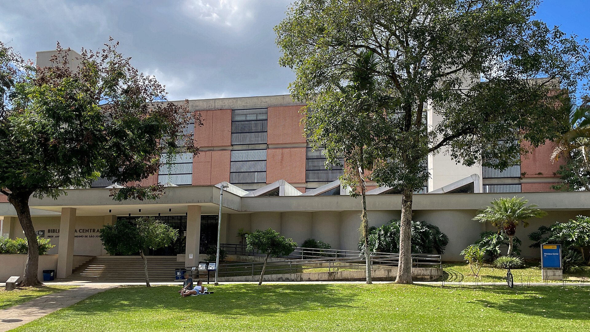 UFV encerra amanhã inscrições para mestrado e doutorado em Fitopatologia